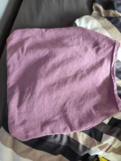 House Clearance: Double Bedding Sets, small blankets, and more
