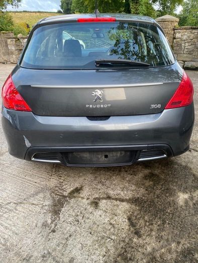 2013 Peugeot 308 Active Breaking