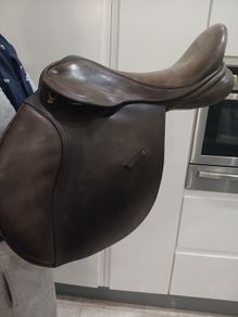Saddle Wide  17 inch