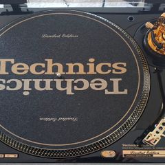 Turntable