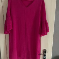 Ladies stunning dress size L