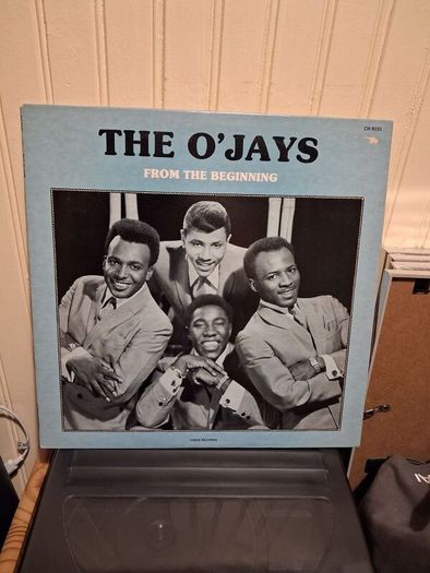 The O'Jays.