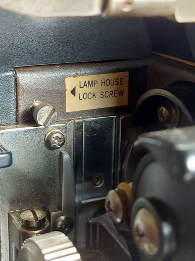 Vintage Eiki Elf NT-1 16mm Sound Film Projector Working Motor Lamp Kowa 11.250mm Lens, in very good condition, not tested