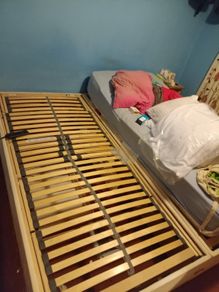 Double profiling bed with bed rail
