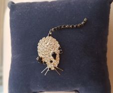 Small diamante mouse brooch