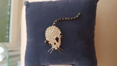 Small diamante mouse brooch