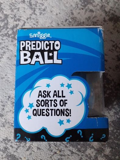 Smiggle predicto ball