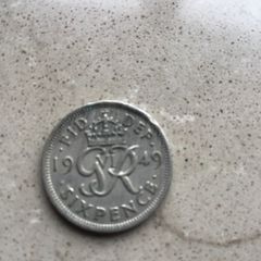 Old English Sixpence 1949