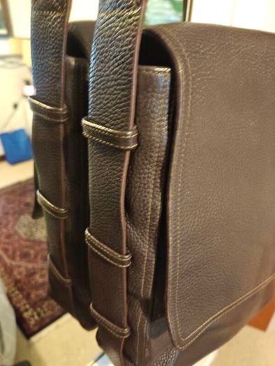 Stunning Givenchy French Couture Men's Leather Messenger Laptop Bag