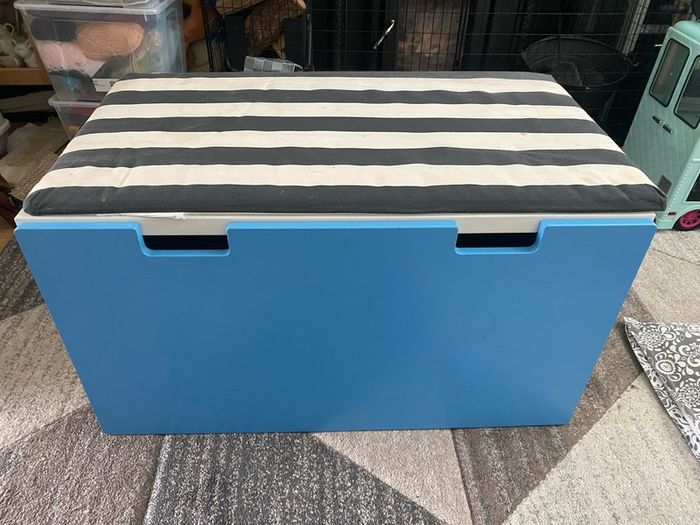 Free ikea blanket toy box