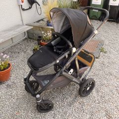 UPPAbaby Vista 2020 with carrycot, toddler seat, Maxi-Cosi adapters, footmuff and PiggyBack board