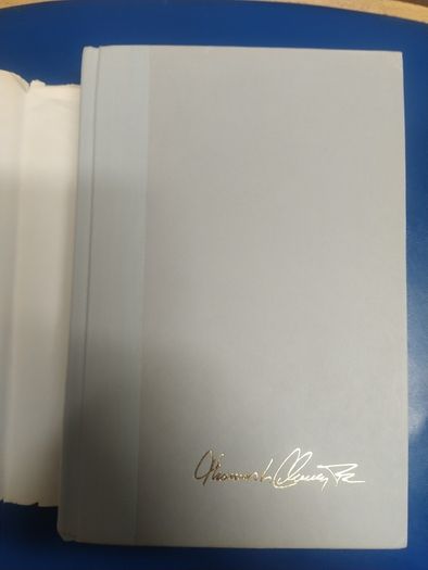 Signed Tom Clancy - Patriot Games