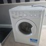 washer dryer Image 2