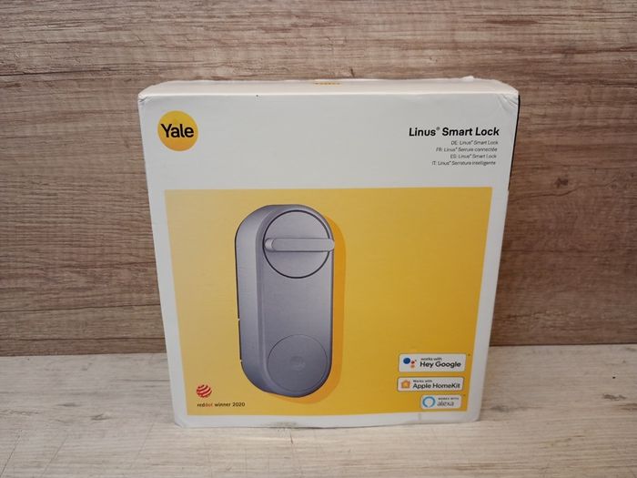 Yale 05/101200/SI Linus Smart Lock Motorized Smart Lock, Silver, One Size