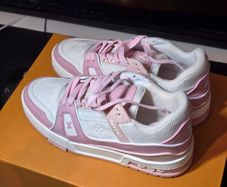 Louis Vuitton Trainer Pink Rose