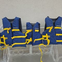 3 life jackets