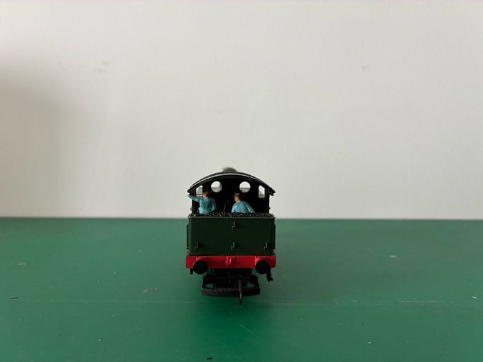 Hornby Railways GWR 104 Locomotive OO Gauge