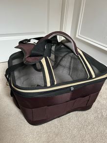 pet carrier for cats and small dogs