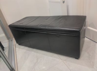 Large blanket box