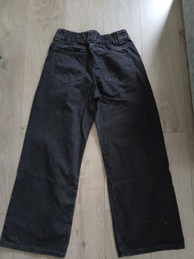 Black wide jeans