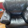 3+1 Leather Sofa and Recliner Armchair Image 7