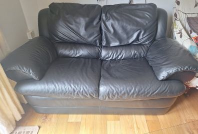 Natuzzi Italian Black Leather 2-Seater Sofa