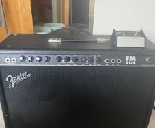 Fender Guitar Amp FM212R