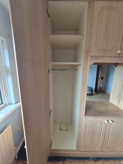 Built in wardrobe