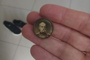 Boer War Antique Collar Stud. Field Marshall " Lord Roberts"