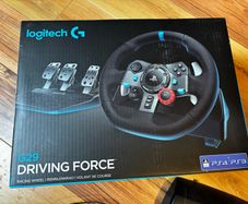 Logitech G29 Driving Force Racing Wheel + Pedals (PS5/PS4/PS3/PC)