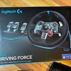 Logitech G29 Driving Force Racing Wheel + Pedals (PS5/PS4/PS3/PC)