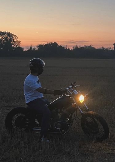 1992 Yamaha XV250 Virago Custom Bobber (250cc V-Twin)