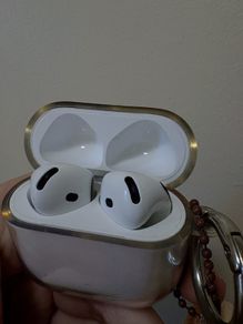 AirPods4 in Galway