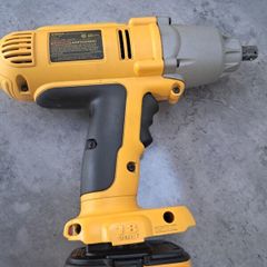 Dewalt wrench