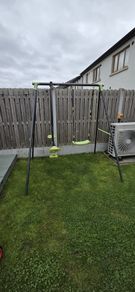 kids swing set