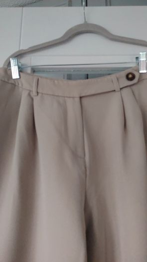 New beige trousers