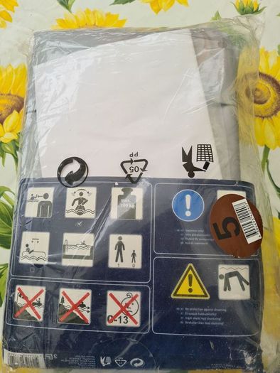 Air mattress beach pool  178 x 65 x 19 cm