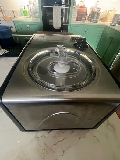 Icecream maker