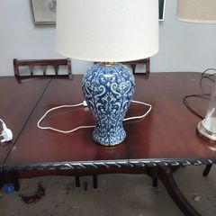 Table lamp