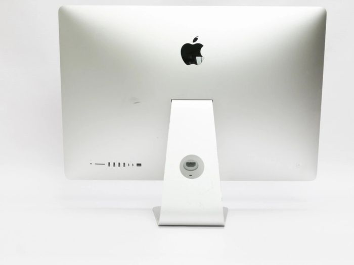 Apple iMac 27 5K (2017) i5 500GB SSD & 1TB Ext HDD 16GB RAM inc Keyboard & Mouse