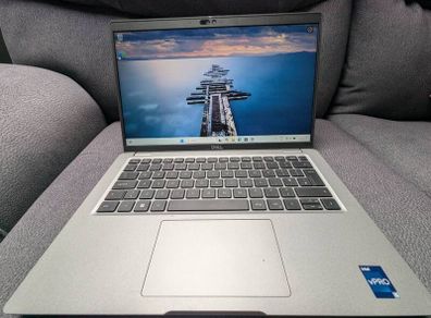 Dell Latitude 5440 | Intel Core i5-1345U | 16GB RAM | 256GB M.2 SSD Laptop