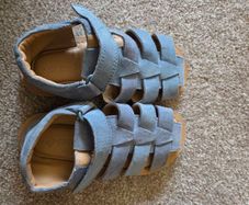 Next boys sandals