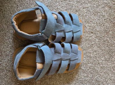 Next boys sandals