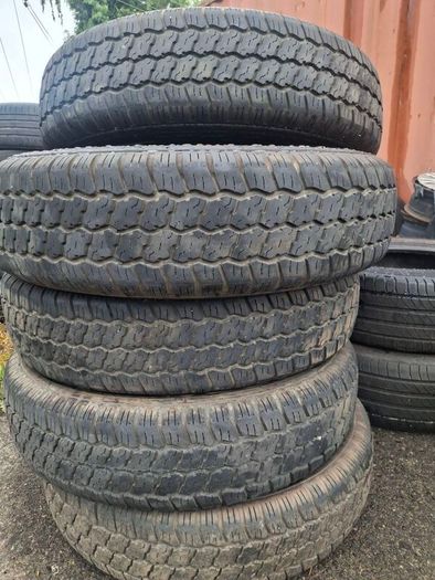 Tyres Commerical 205/80/16
