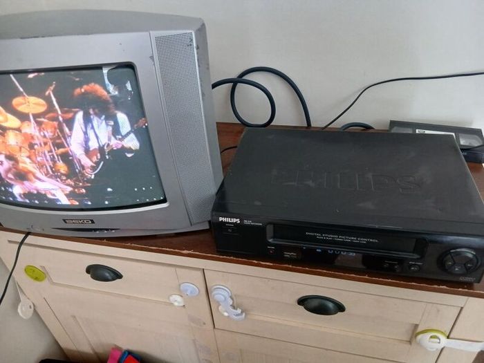 phillips vhs player