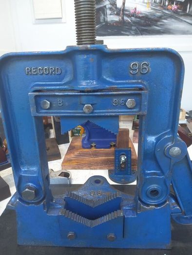 Record  no 96 pipe vice