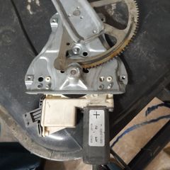 electric window motor toyota avensis