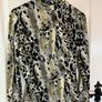New Vila Top in Size Large / Size 12 gorgeous colour Image 4