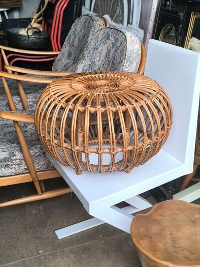 Retro, vintage, antiques - Lusk