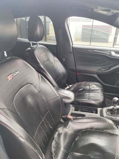 2020 Ford focus ST line